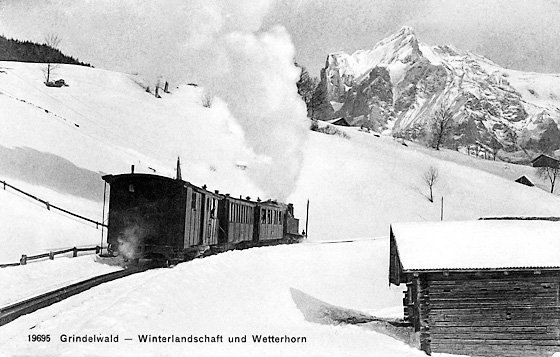 Ein BOB-Zug an der Rothenegg kurz vor Grindelwald. Am Berchtoldstag 1906 beförderte die Dampfbahn von Interlaken her gegen 300 schneehungrige Fahrgäste ins Tal. Immer häufiger tauchten Tagestouristen auf.